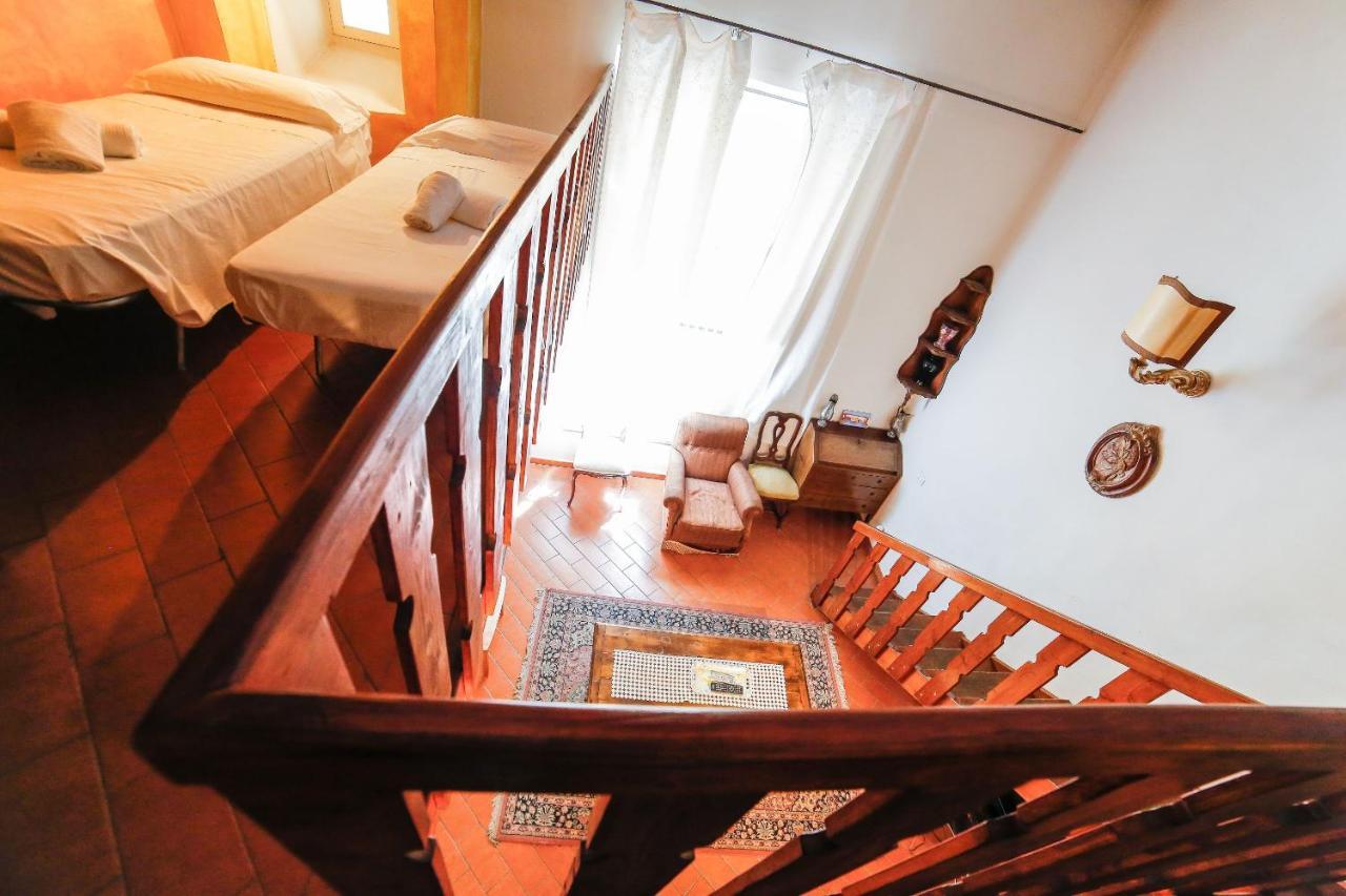 Appartement Traditional Close To The Duomo - Private Yard! Florence